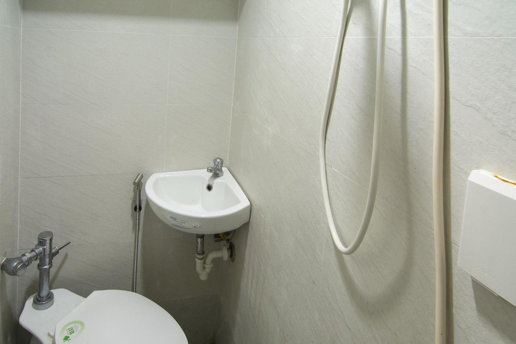 Ark Hostel City Center Manila Pasay Exterior foto